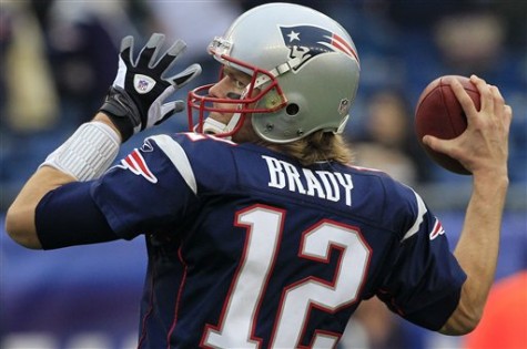 New England Patriots quarterback Tom Brady will surely be attempting to get his 5th Super Bowl ring.