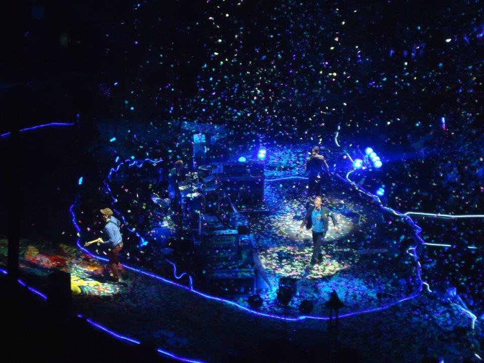 Coldplay gave it their all at last Friday night’s beautiful and incandescent show; butterflies were in the air, graffiti on the ground, and exuberance all over the atmosphere!
