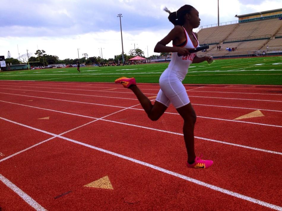 Freshman Destyni Govan helps lead the girls' 4x400 relay team to qualify for the GMAC Championship. 