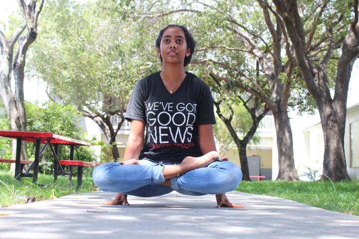 De-stress With a Stretch: Yoga 101
