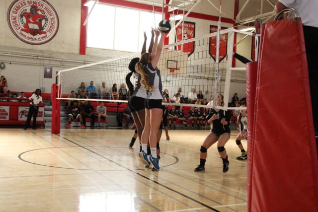 Girls Varsity Volleyball Photos
