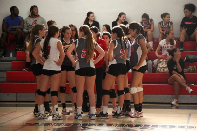 Girls Varsity Volleyball Photos