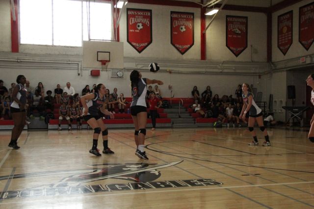 Girls Varsity Volleyball Photos