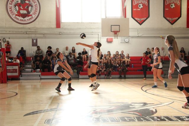 Girls+Varsity+Volleyball+Photos