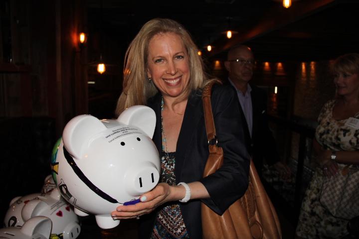 Piggy+Bank+Campaign