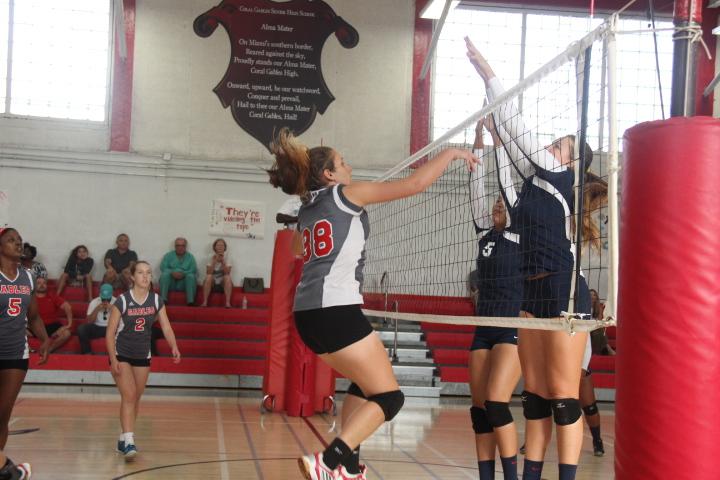 Girls+Volleyball