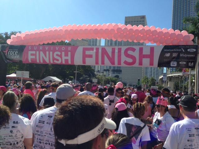 Thousands of people gathered at Downtown Miami to Race for the Cure.