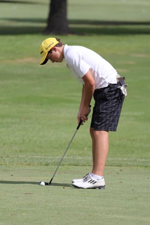 Putting in the Work: Golf Photos