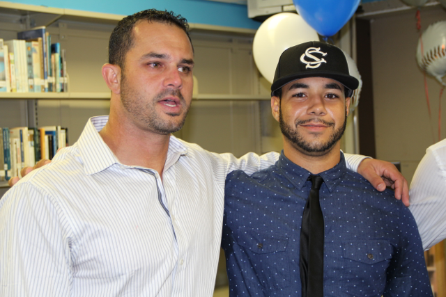 Senior Baseball Players Sign with Colleges