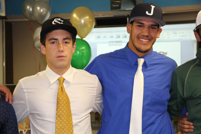 Senior Baseball Players Sign with Colleges