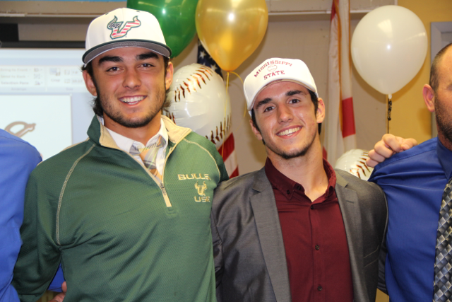 Senior+Baseball+Players+Sign+with+Colleges