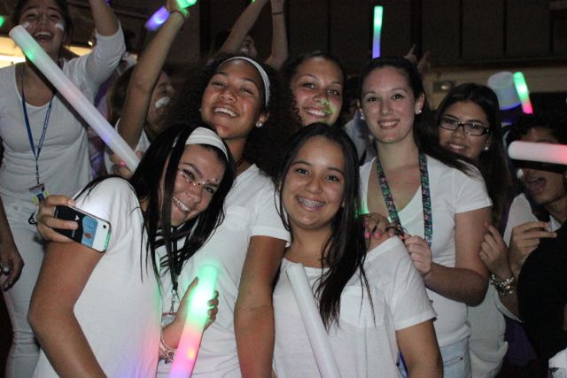 Senior Pep Rally: Glow Before You Go