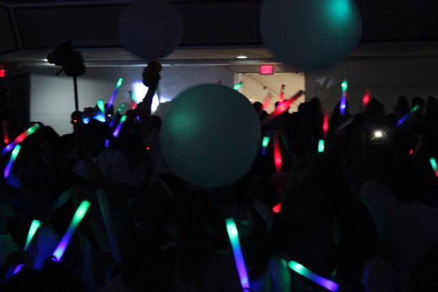 Senior Pep Rally: Glow Before You Go