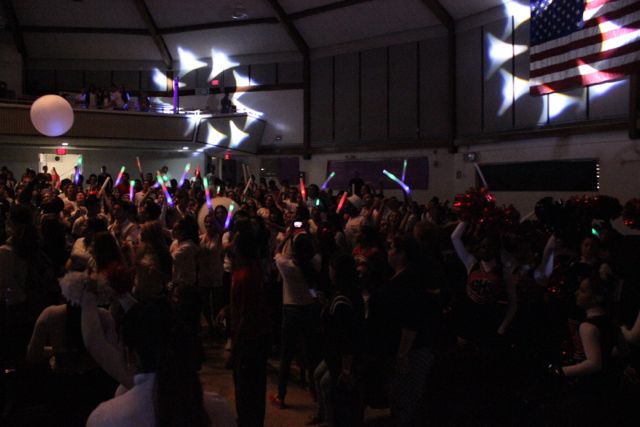 Senior Pep Rally: Glow Before You Go