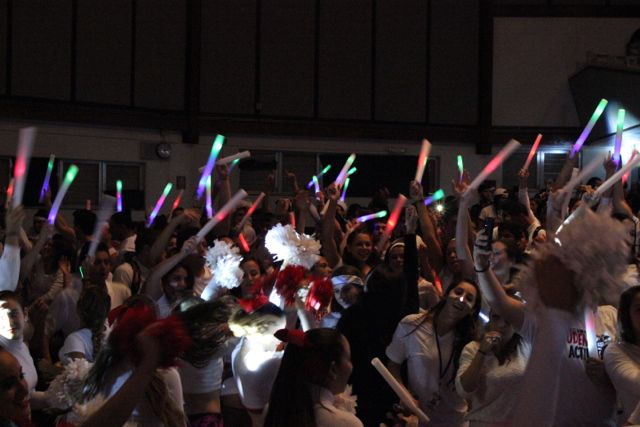 Senior Pep Rally: Glow Before You Go