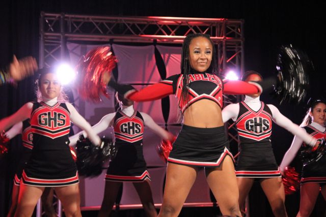 Senior Pep Rally: Glow Before You Go