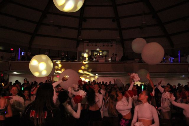 Senior Pep Rally: Glow Before You Go