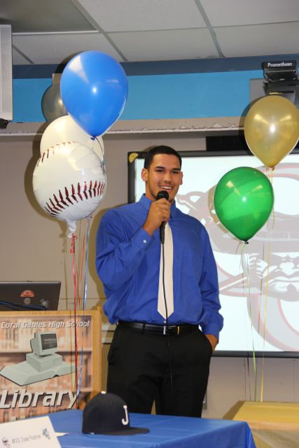 Senior Baseball Players Sign with Colleges