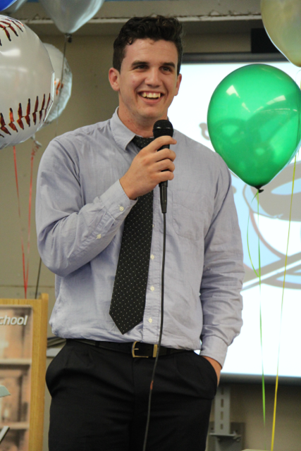 Senior Baseball Players Sign with Colleges