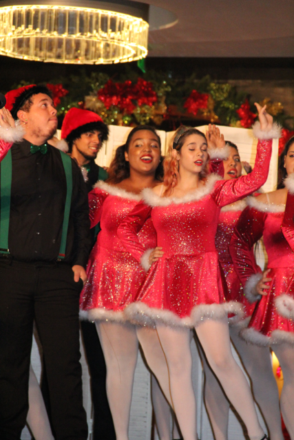 Chorus Caroling Competition
