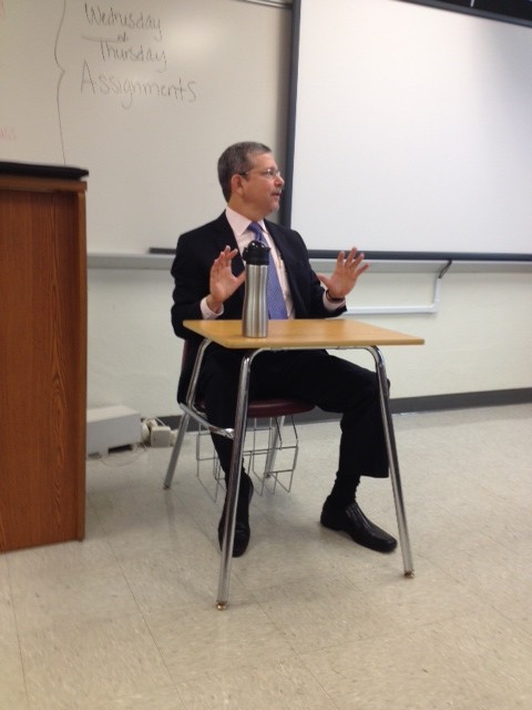Landsberg spoke to students about life and career, cautioning them to "focus on the now. Now is when things happen."