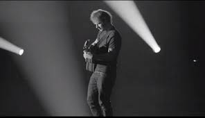 Ed Sheeran playing his heart away... 