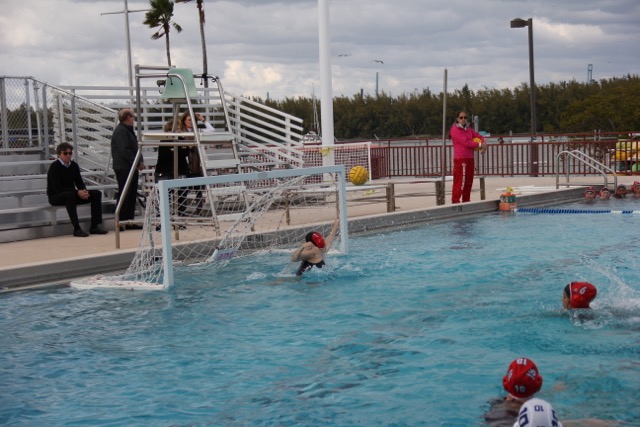 Cavalier Water Polo Take on the Makos