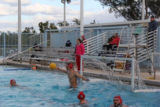 Cavalier Water Polo Take on the Makos