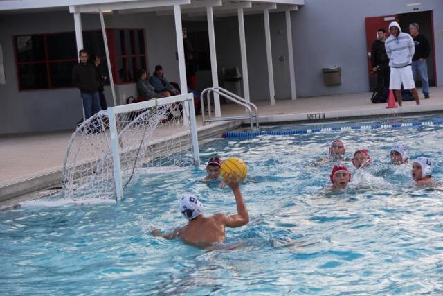 Cavalier Water Polo Take on the Makos