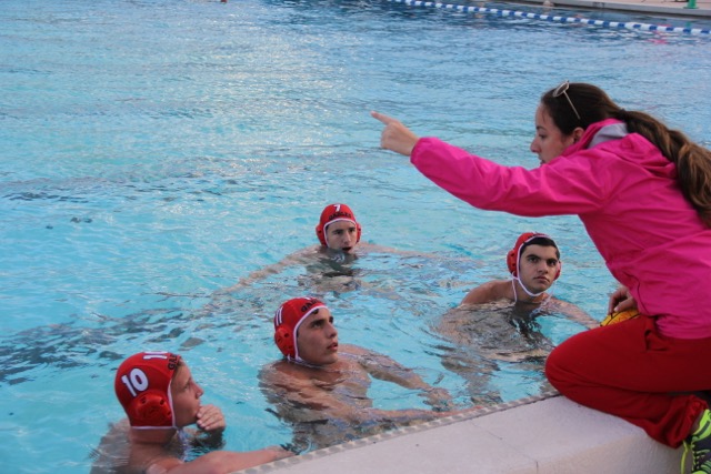 Cavalier Water Polo Take on the Makos
