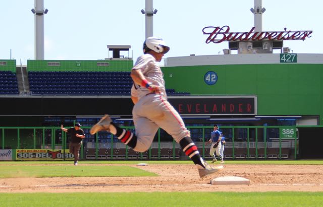 Back+at+it%3A+Marlins+Ballpark+Game