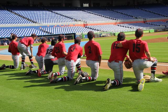 Gables+vs.+Braddock+Baseball+Game