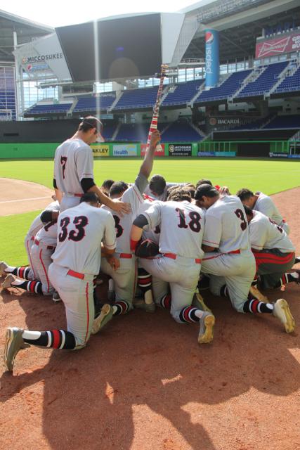 Gables+vs.+Braddock+Baseball+Game