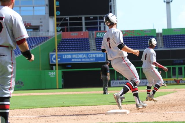 Gables+vs.+Braddock+Baseball+Game