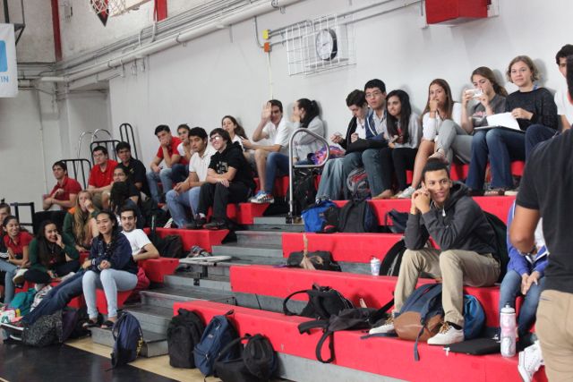 College Signing: Class of 2015
