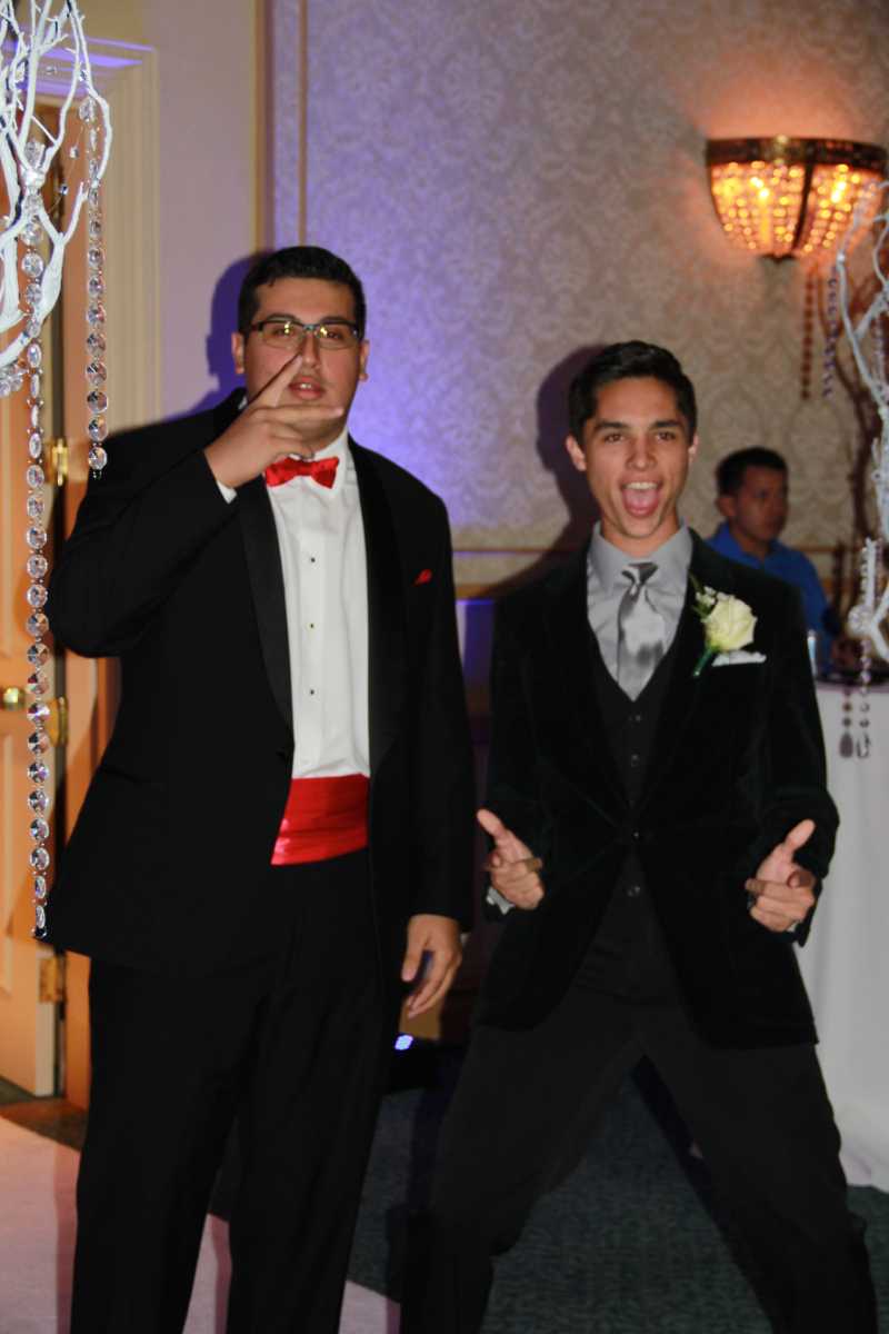 Class of 2015 Enjoys Their 'Night to Remember'