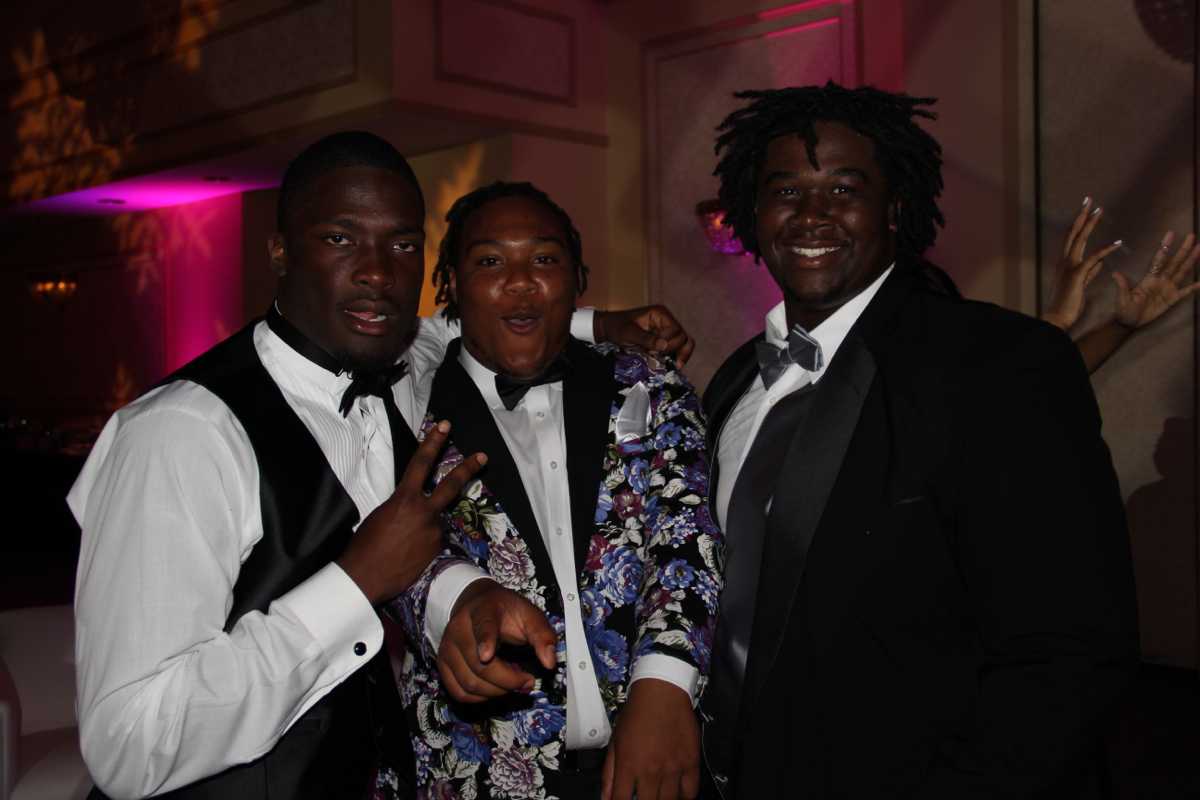 Class of 2015 Enjoys Their 'Night to Remember'