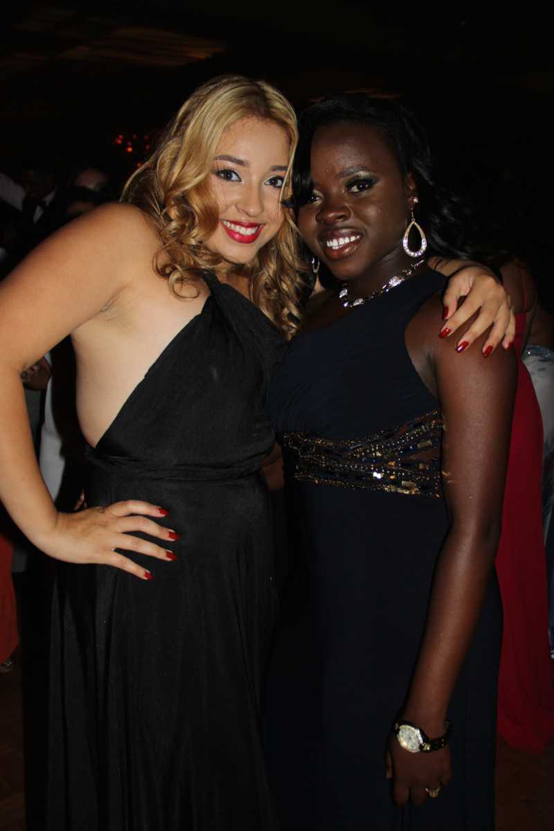 Class of 2015 Enjoys Their 'Night to Remember'