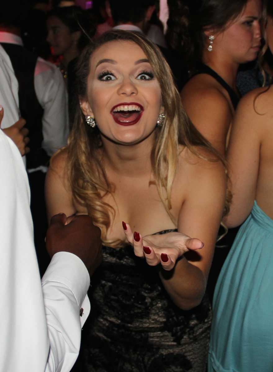 Class of 2015 Enjoys Their 'Night to Remember'