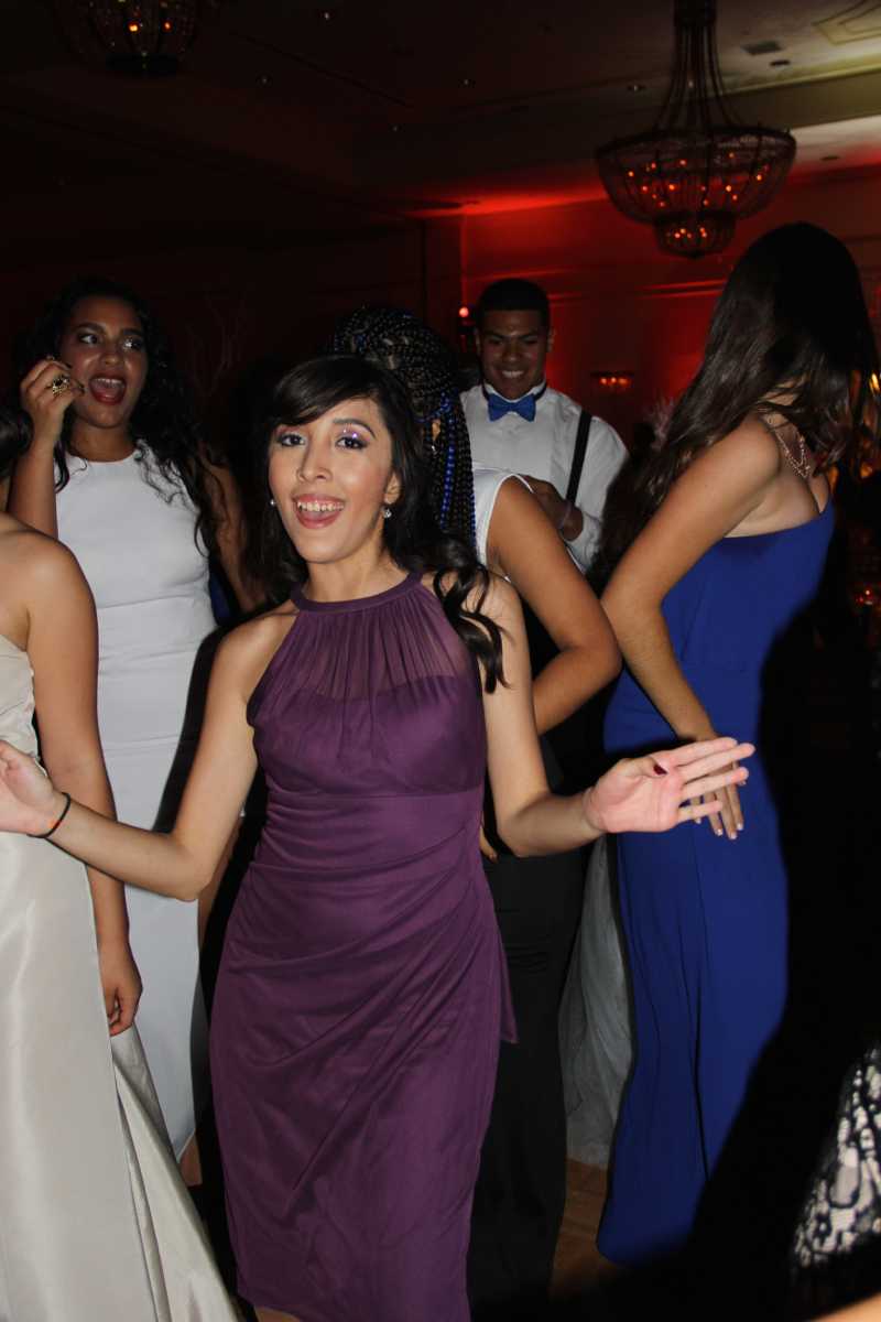 Class of 2015 Enjoys Their 'Night to Remember'