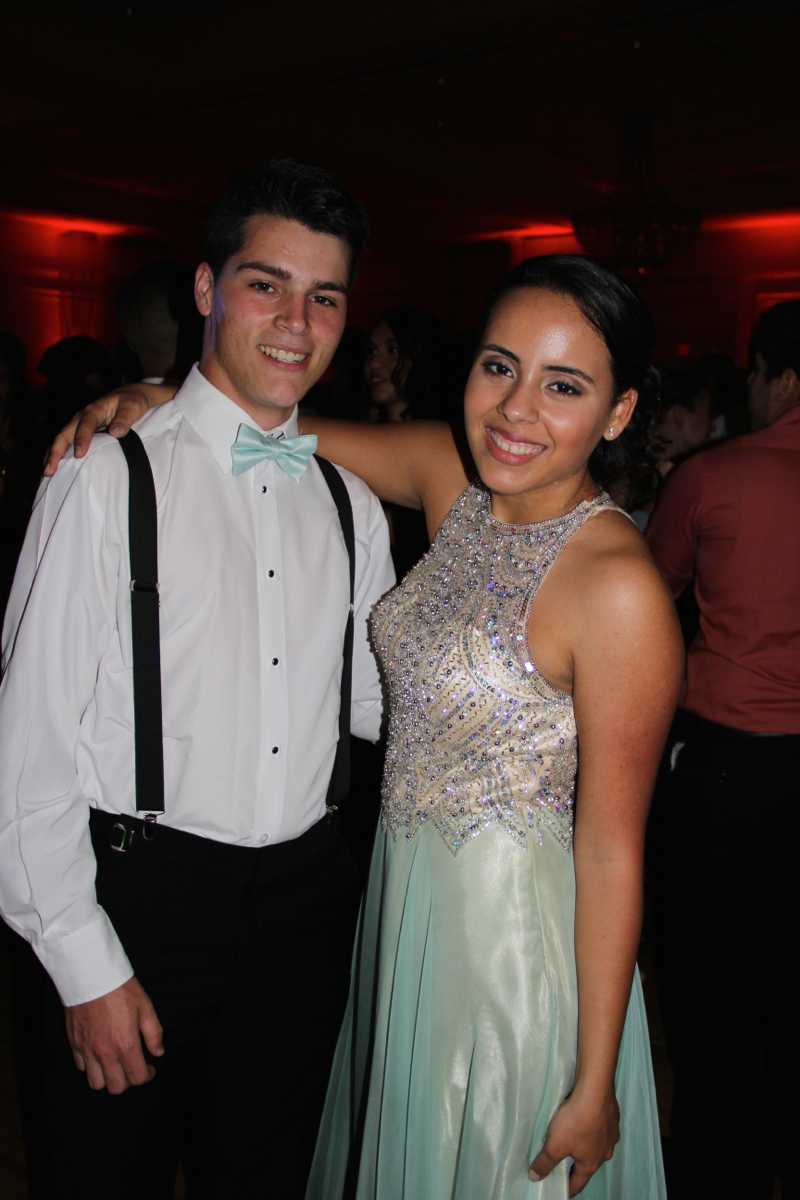 Class of 2015 Enjoys Their 'Night to Remember'