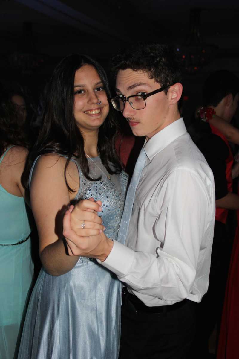 Class of 2015 Enjoys Their 'Night to Remember'