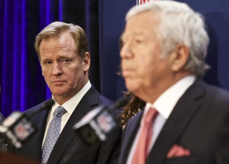 The+New+England+Patriots+manager+and+the+commissioner+of+the+NFL+after+the+Deflate+Gate+consequences+were+announced.