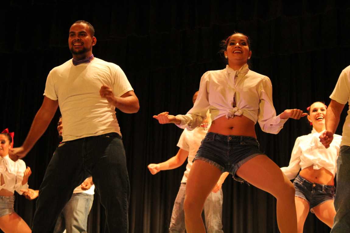 Senior Gablettes Take Final Bow