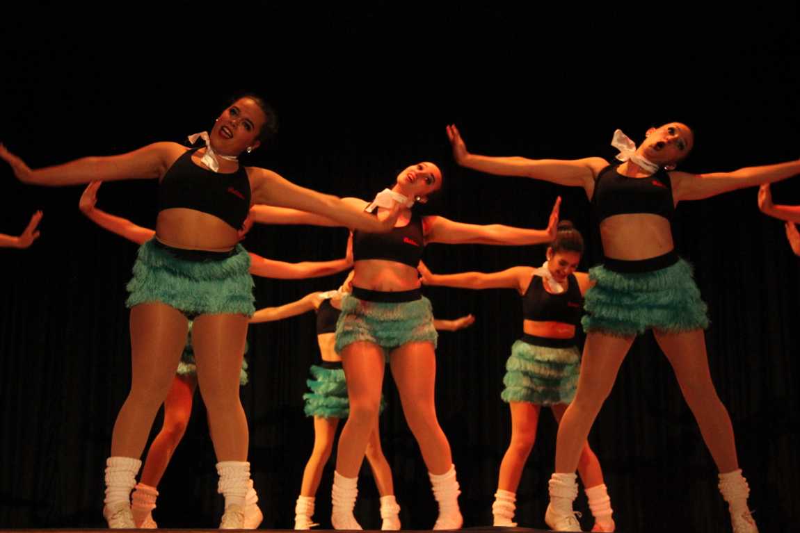 Senior Gablettes Take Final Bow