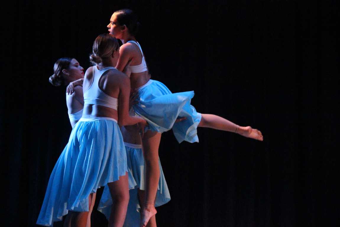 Senior Gablettes Take Final Bow