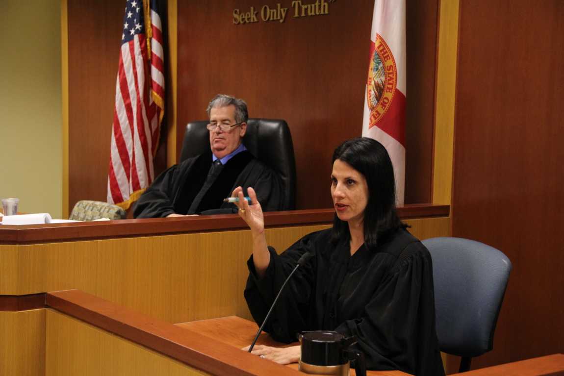 Law Students Attend Mock Trial