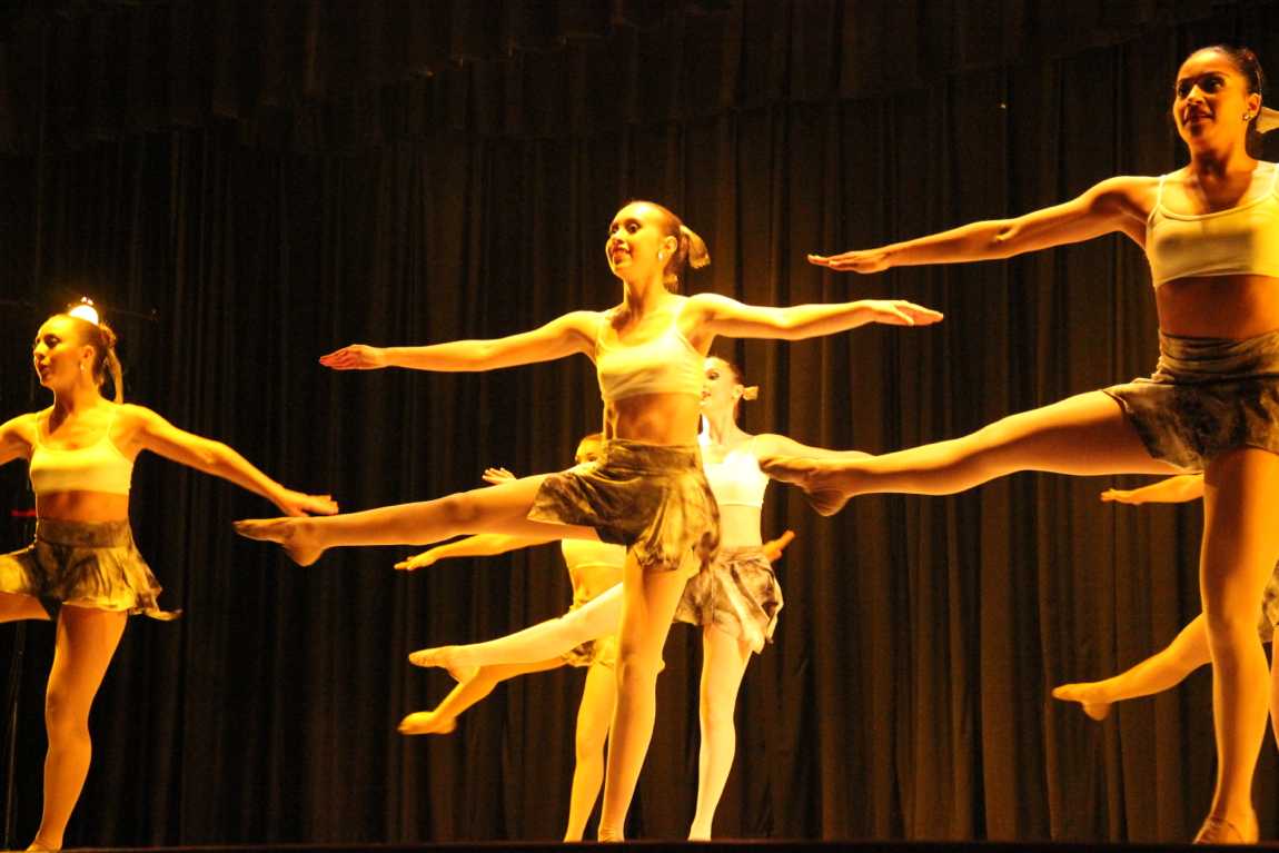 Senior Gablettes Take Final Bow