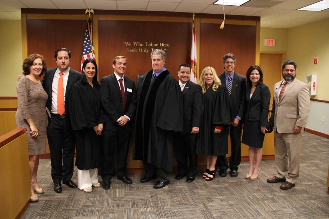 Law Students Attend Mock Trial