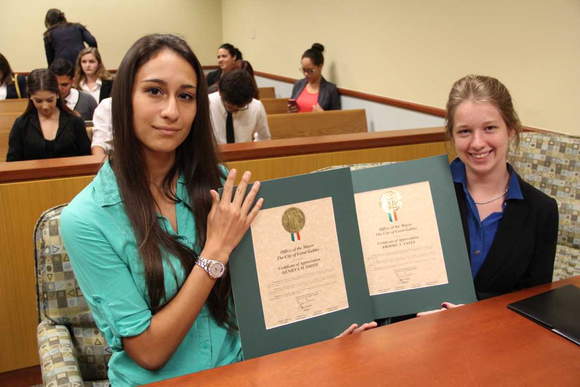 Law Students Attend Mock Trial
